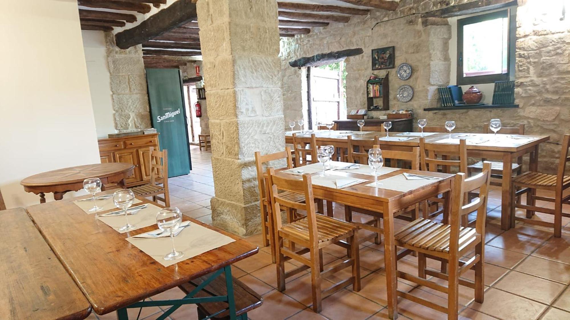 Albergue Sansol - El Oasis Del Camino Frances - Exclusivo Para Peregrinos Esterno foto